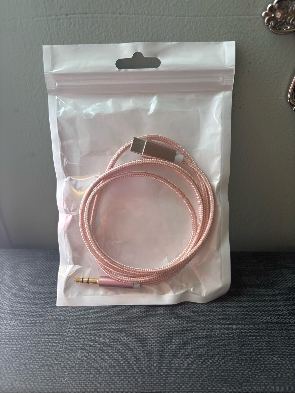 Auxiliary Universal Rose Gold 3.5mm to USB-C Audio Charging Cable